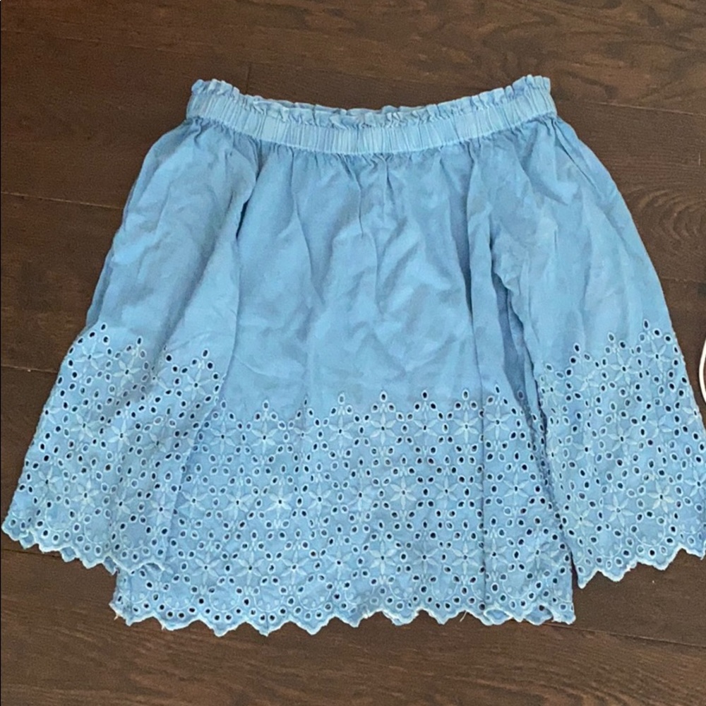 Over the shoulder top